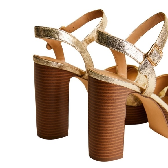 JUST FAB • Gold Tina Crossover Platform Heeled Sandals Includes Box - Picture 5 of 8